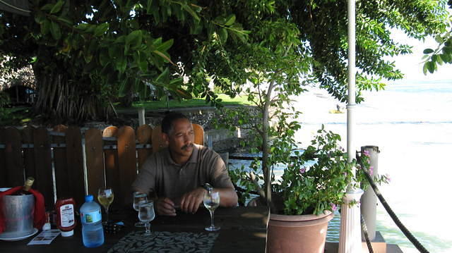 Lunch at Les Tipaniers beach restaurant